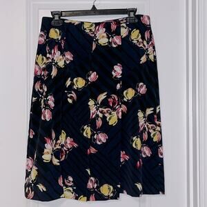 ⚡️ 3 for $30 ⚡️ Banana Republic Floral Wrap Skirt